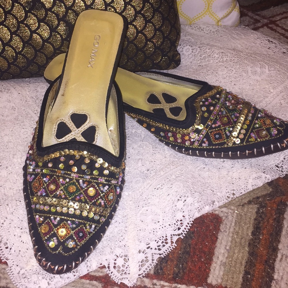 Vintage Beaded Kitten Heal Mules